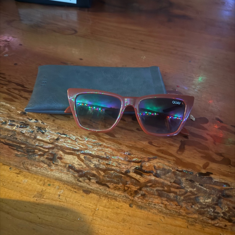 Quay Brown Sunglasses